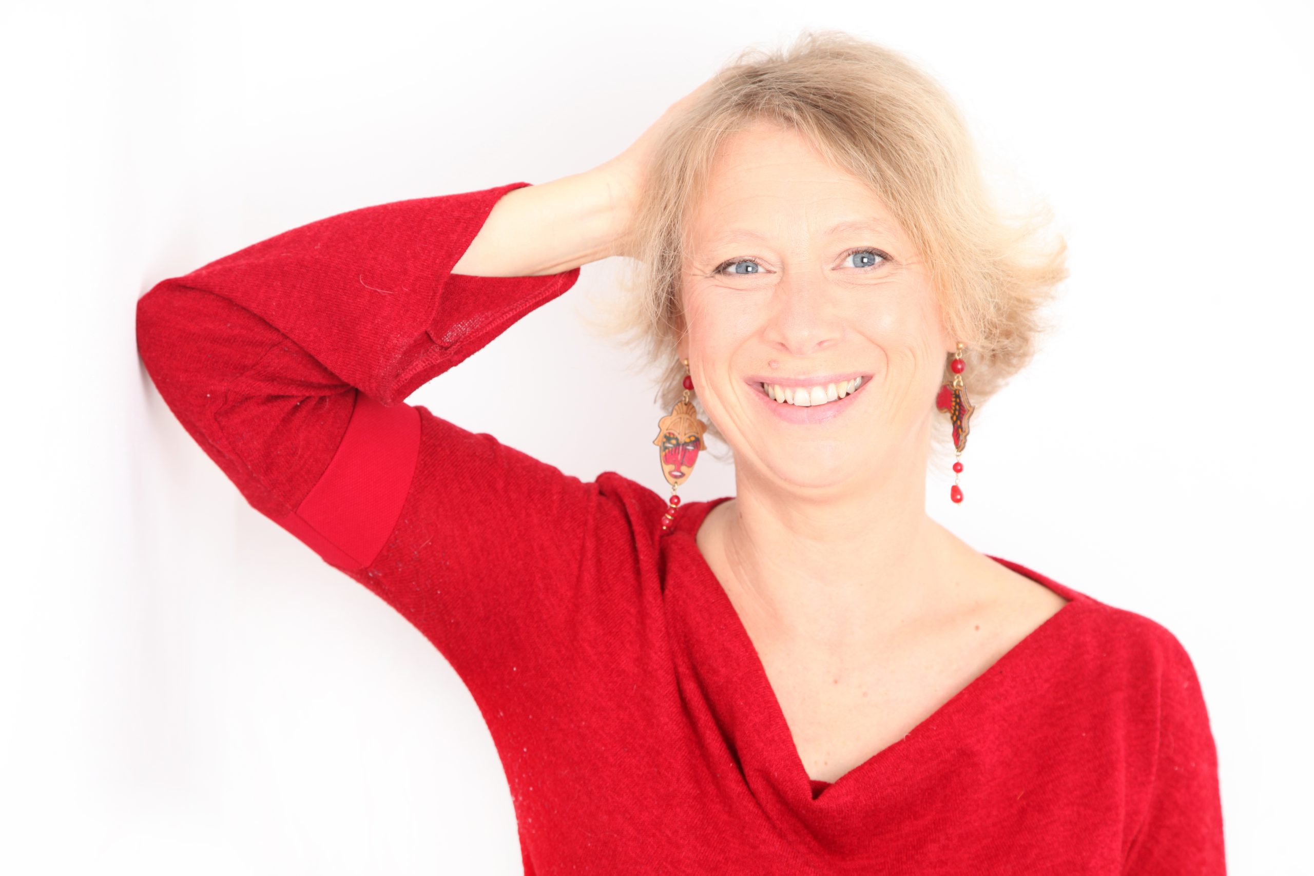 Véronique MARCHAND